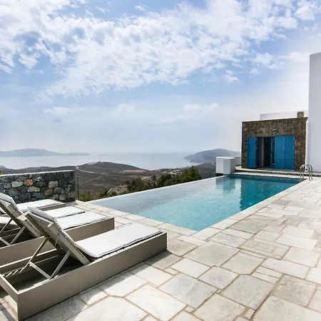 Sun * Skyros